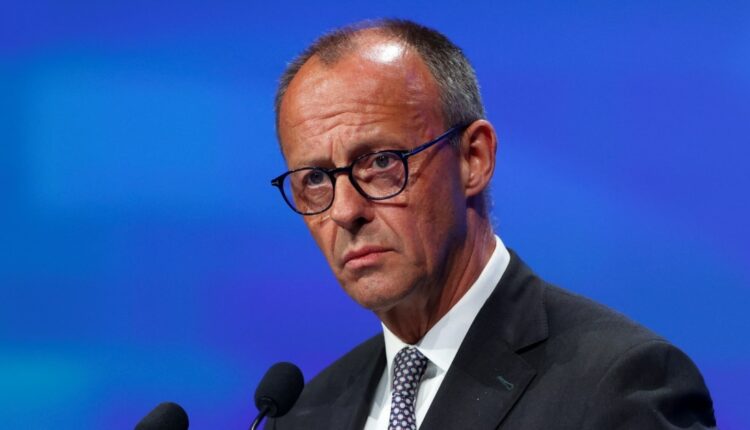 Німецький канцлер після бесіди з Трампом анонсував посилення європейських санкцій проти Москви