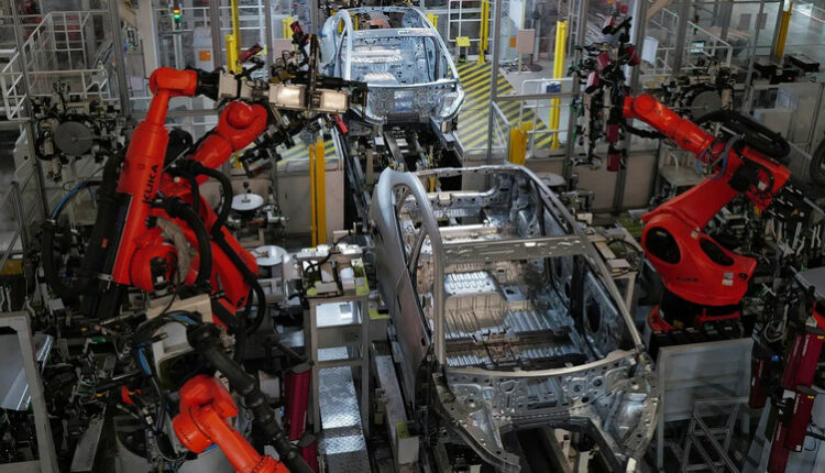 Китай розробляє стратегію власного імпортозаміщення згідно з Bloomberg