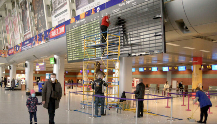 Українські аеропорти можуть перейти на обслуговування приватними компаніями переваги для країни