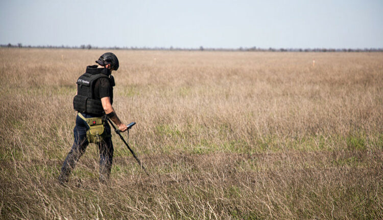 В Україні кількість операторів з протимінної діяльності зросла на третину