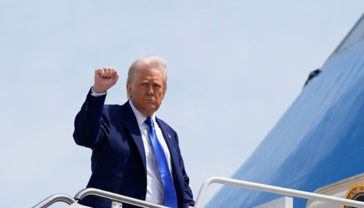 Трамп повідомив про вивчення США досвіду застосування безпілотників у російсько-українській війні