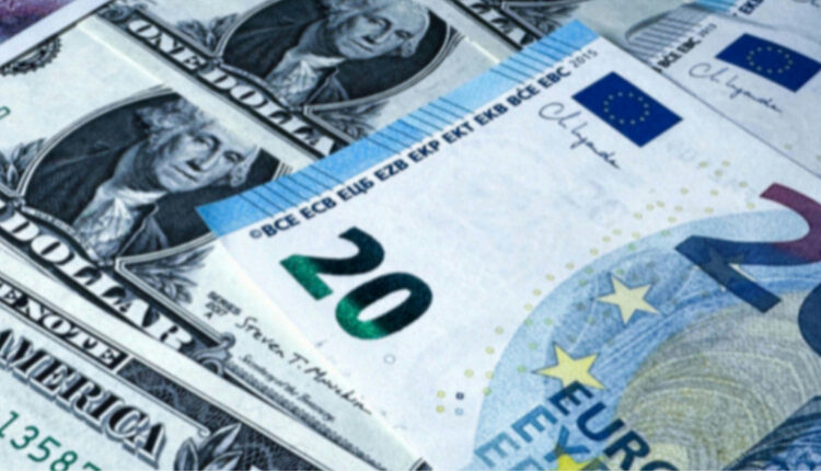 Новий прогноз курсу долара та євро від Національного банку на 21 травня