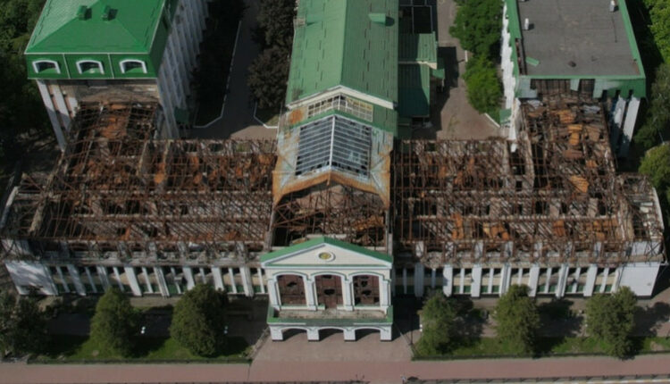 Зруйнований університет податкової служби в Ірпені відновлять за планом канадської компанії