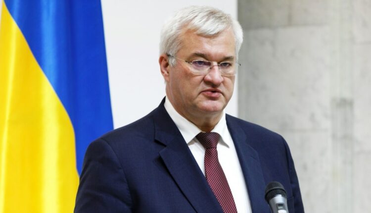 Сибіга закликав Будапешт відновити консультації з питань нацменшин