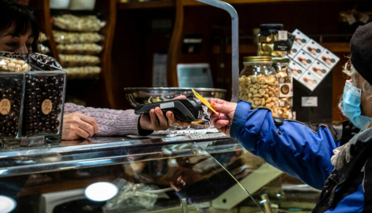 Зростання використання платіжних карток в Україні та підсумки розрахунків за перший квартал