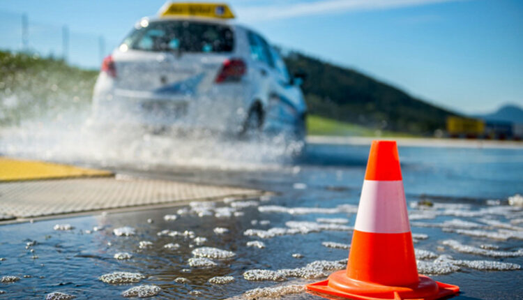 Податкова виявила порушення у школах водіння