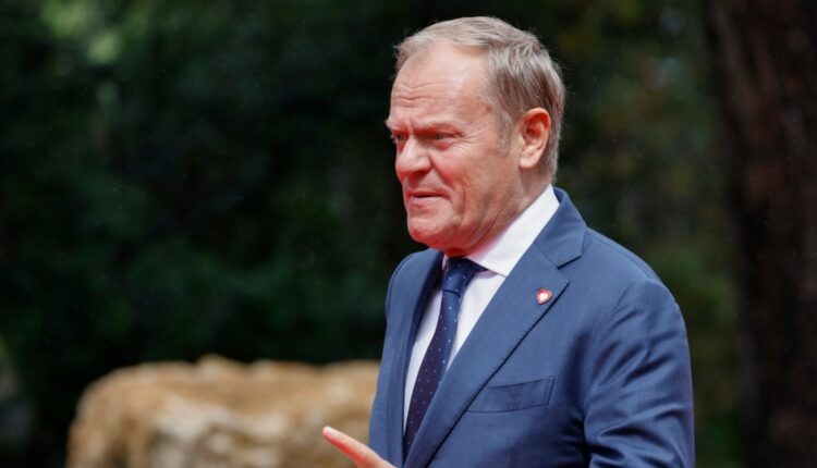 Туск констатує брак волі Росії до мирних переговорів з Україною