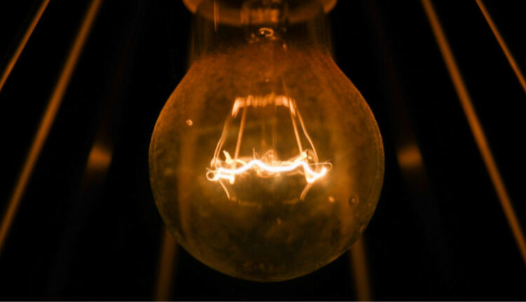 16 грудня відключення світла триватимуть цілий день обсяги уточнюються